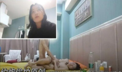 หนุ่มจีนเรียกสาวไซด์ไลท์ก่อนที่จะตั้งกล้องและเย็ดเธอแบบมันไปเลย