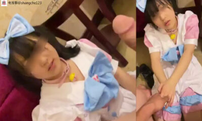 สาวจีนเธอได้ทำการใส่ชุดคอสเพลย์และอมควยให้ผัวถ่ายคลิป