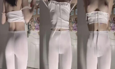 สาวจีนตั้งกล้องไลฟ์สดและเต้นแก้ผ้าโชว์นมบอกเลยขาวเนียน