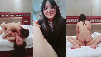 ชักว่าวให้แฟนสาวดูทำไปทำมาไม่ใหวเงี่ยนทั้งคูเย็ดกันสะเลย