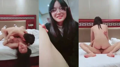 ชักว่าวให้แฟนสาวดูทำไปทำมาไม่ใหวเงี่ยนทั้งคูเย็ดกันสะเลย