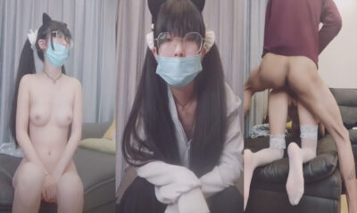 สาวจีนน่ารักไลฟ์สดให้แฟนเย็ดได้ตามใจ