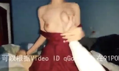 สาวจีนเธอทำการขย่มควยให้ผัวของเธอถ่ายคลิปและมาลงกลุ่มลับของเธอแบบเมามัน