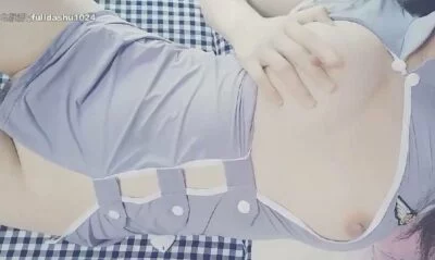 สาวจีนใส่ชุดนักบินและทำการถ่ายคลิปช่วยตัวเองแบบเมามันไปเลย